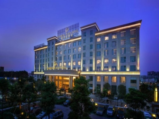 Gallery - Classical Plaza Hotel