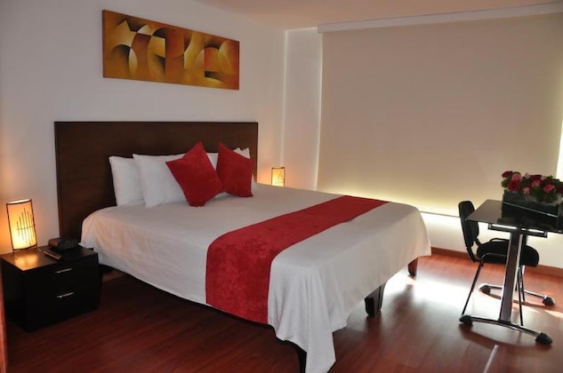 Gallery - Apartasuites Business Center