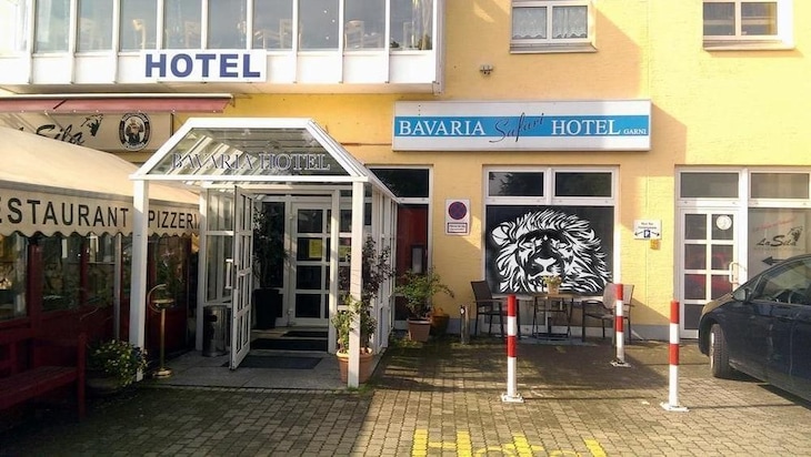 Gallery - Bavaria Safari Hotel