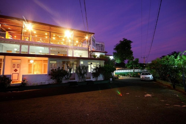 Gallery - Lavendish Beach Resort