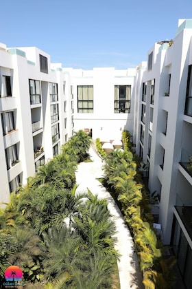 Gallery - Anah Suites Ph By Ocean Front