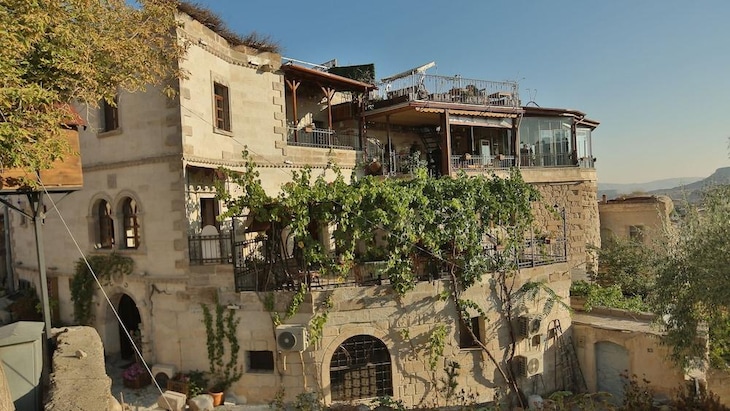 Gallery - Maccan Cave Hotel