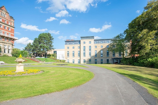 Gallery - Premier Inn Harrogate Town Centre