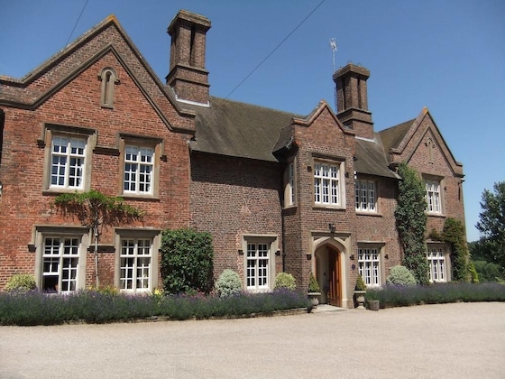 Gallery - Dunsley Hall Hotel