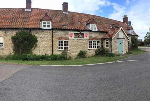 Gallery - The Red Lion