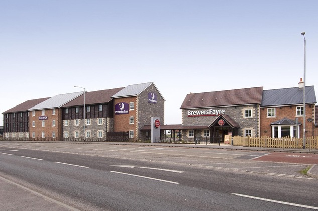 Gallery - Premier Inn Glastonbury