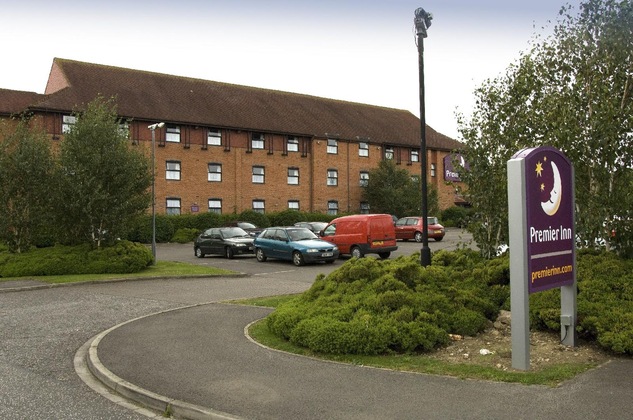 Gallery - Premier Inn York South West