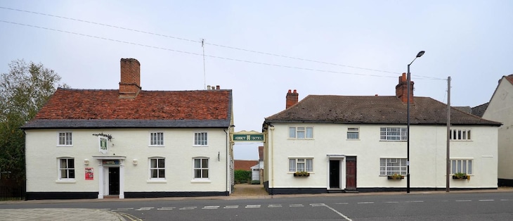 Gallery - The Abbey Hotel And Apartments