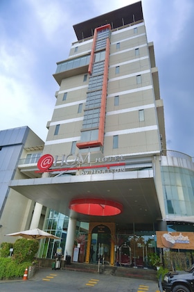 Gallery - @Hom Simpang Lima Semarang