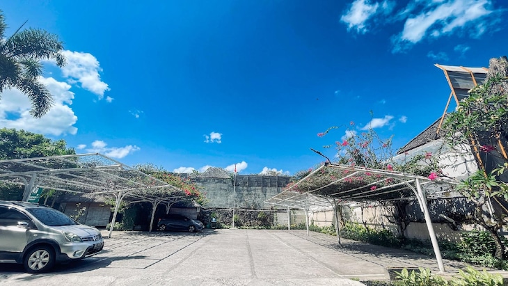 Gallery - De Vins Sky Hotel Seminyak