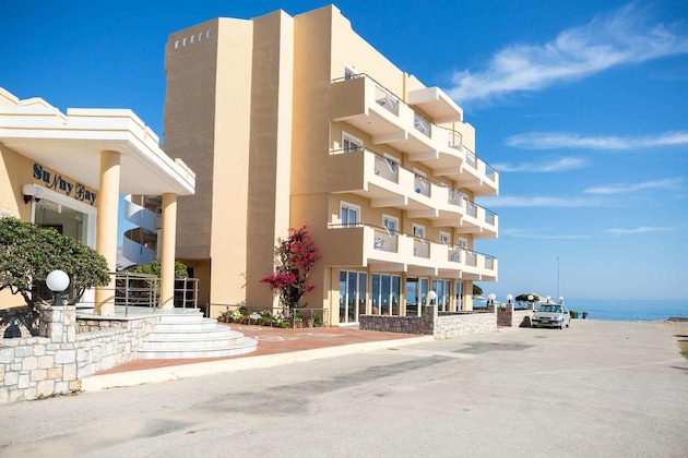 Gallery - Sunny Bay Hotel