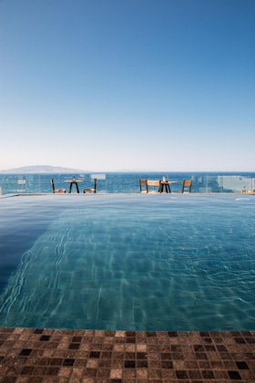 Gallery - Almyra Oia Suites