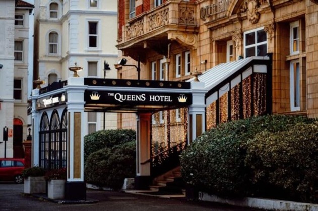 Gallery - The Queens Hotel