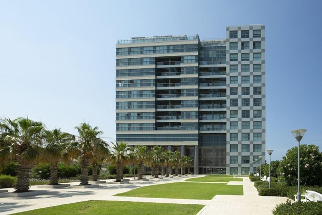 Gallery - ApartHotel Okeanos on the Beach