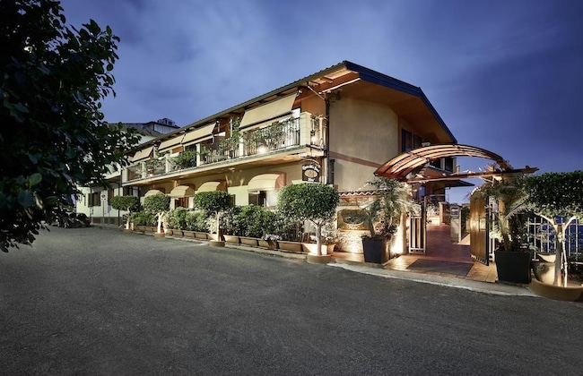 Gallery - Hotel Rocca Della Sena