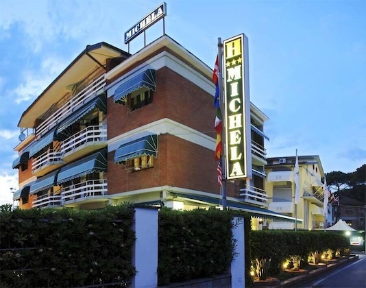 Gallery - Hotel Michela