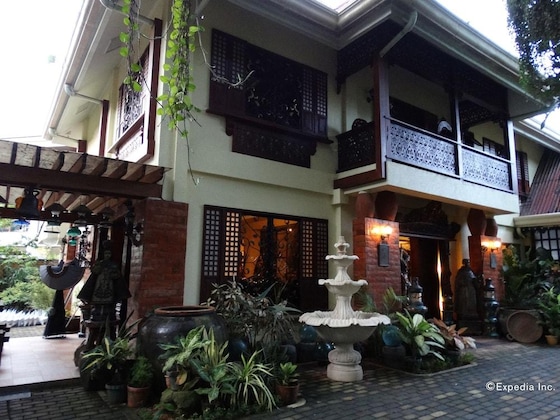 Gallery - Alona Tropical Beach Resort