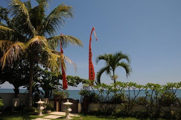 Gallery - Frangipani Beach Hotel