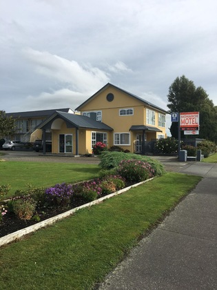 Gallery - Monarch Motel