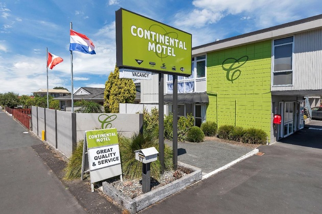 Gallery - Continental Motel