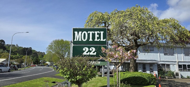 Gallery - Motel 22