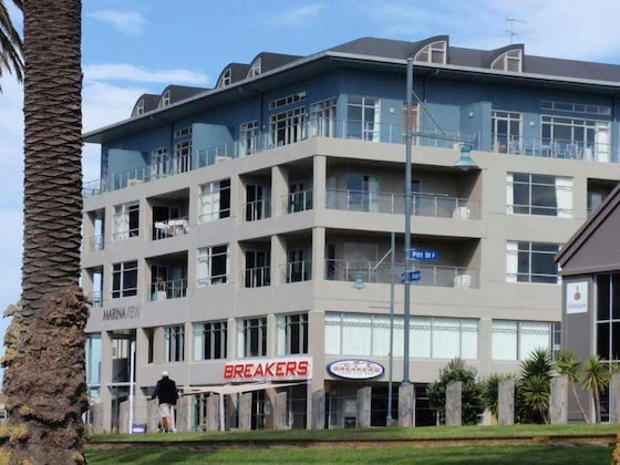 Gallery - Marinaview Apartments