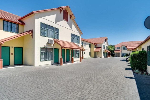 Gallery - Cumberland Court Motel