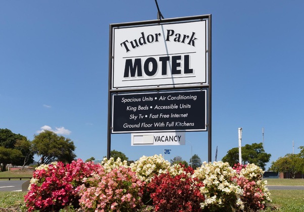 Gallery - Tudor Park Motel