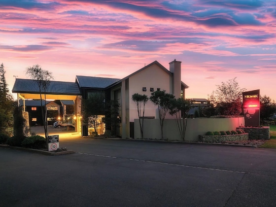 Gallery - The St James