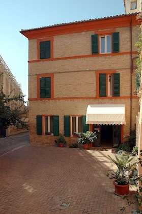 Gallery - Albergo Arena