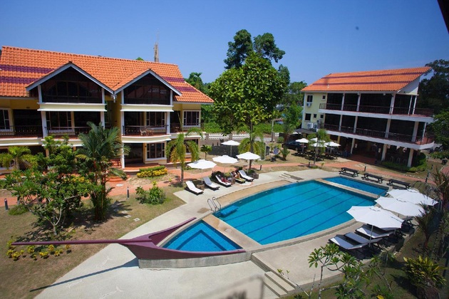 Gallery - Anjungan Beach Resort
