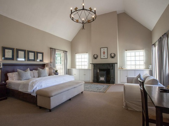 Gallery - Chartwell Castle