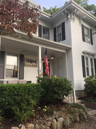 Gallery - Captain Lawrence Inn
