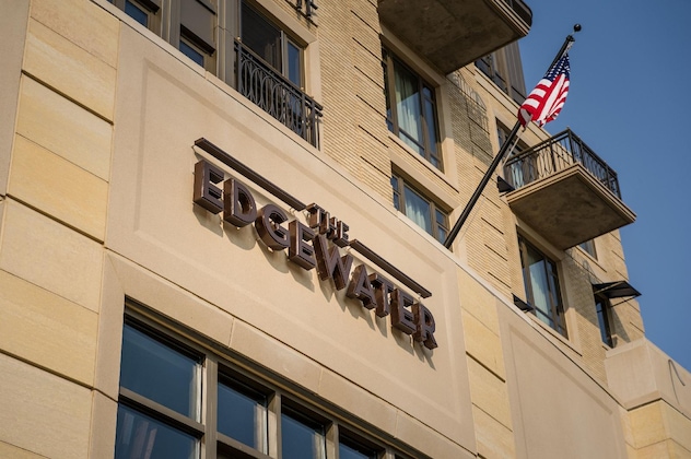 Gallery - The Edgewater