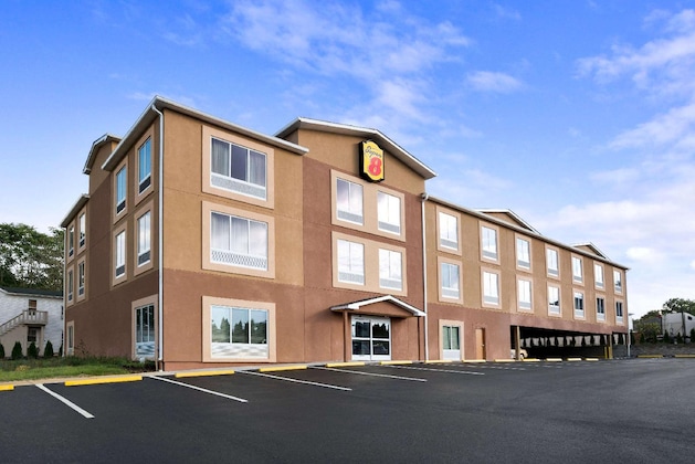 Gallery - Super 8 By Wyndham Hershey
