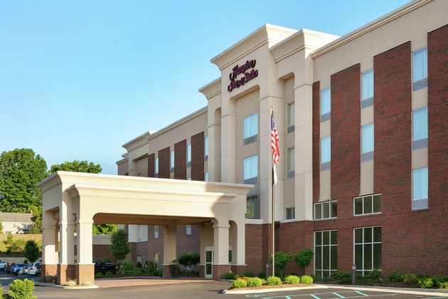 Gallery - Hampton Inn & Suites Parkersburg Downtown