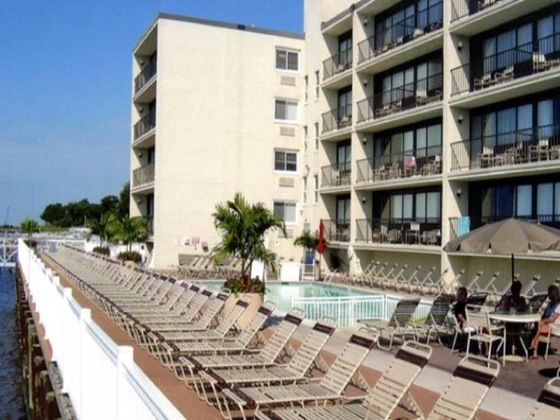 Gallery - Pier 4 Hotel