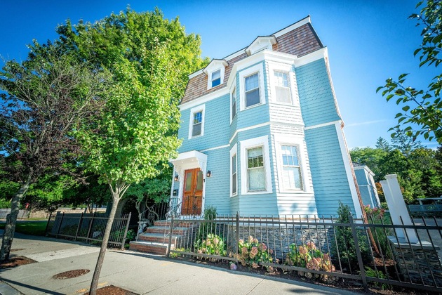Gallery - Town & Tide Inn