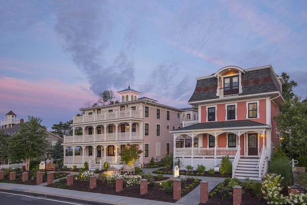 Gallery - Saybrook Point Resort & Marina