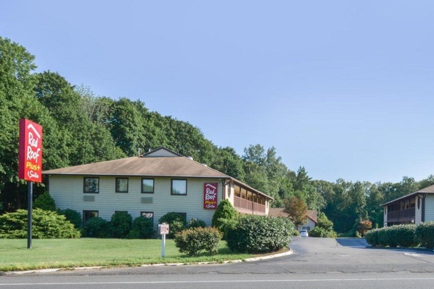Gallery - Red Roof Inn Plus+ & Suites Guilford