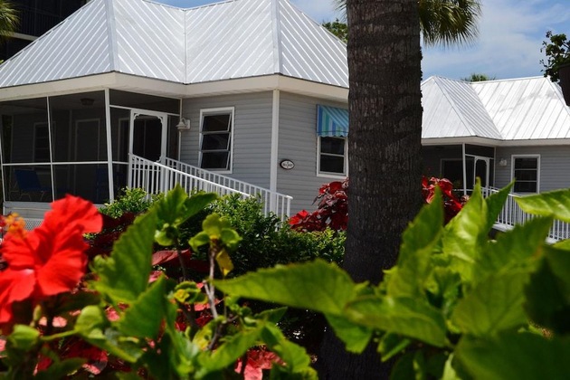 Gallery - Shalimar Cottages And Motel