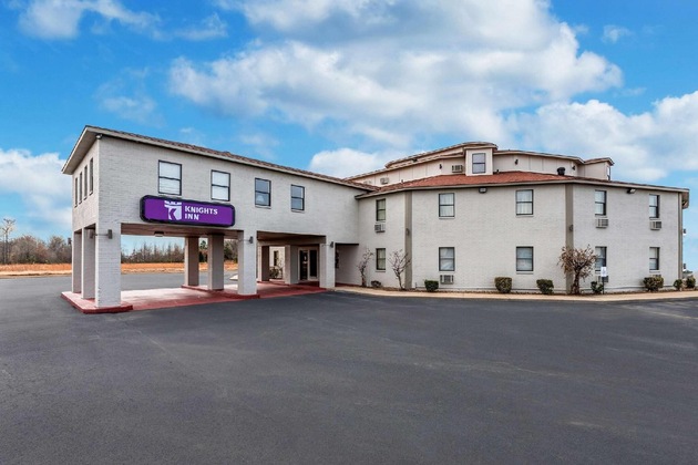 Gallery - Knights Inn Searcy