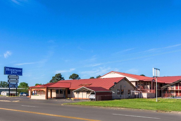 Gallery - Rodeway Inn Broken Bow - Hochatown