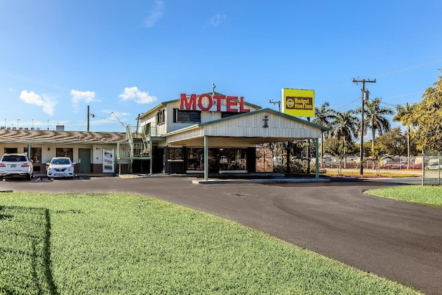 Gallery - Budget Host Inn