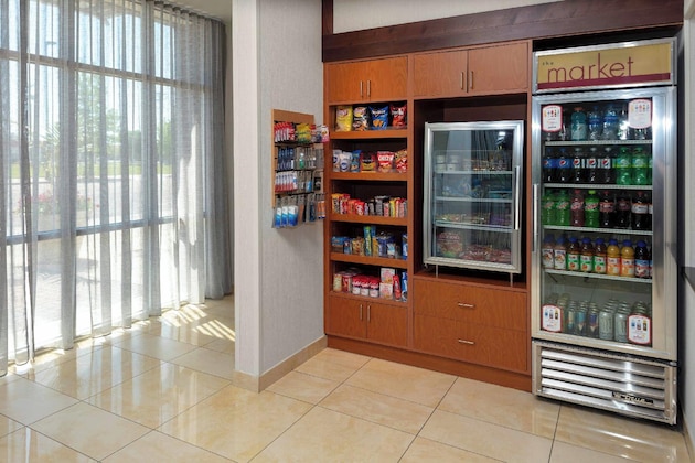 Gallery - Fairfield Inn & Suites By Marriott Wichita Downtown