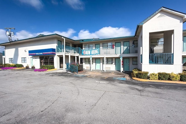 Gallery - Motel 6 Chattanooga East