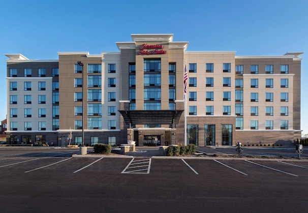 Gallery - Hampton Inn & Suites Newport Cincinnati