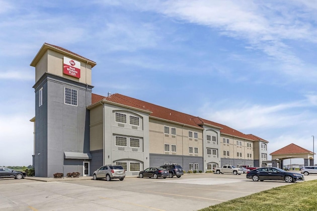 Gallery - Best Western Plus Mascoutah Safb