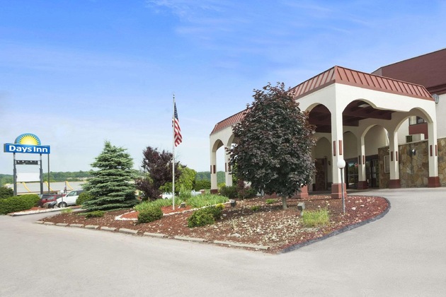 Gallery - Ramada By Wyndham Pittsburgh New Stanton