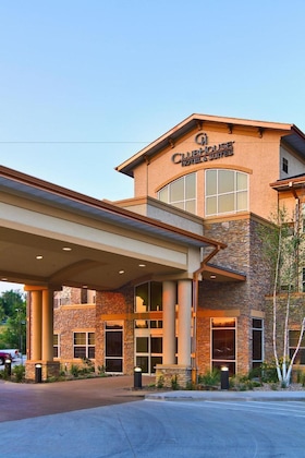 Gallery - Clubhouse Hotel & Suites Pierre